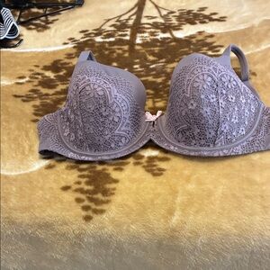 Victoria’s Secret Body by Victoria lined Demi-Bust/Demi-Bust Double Bra 38DD